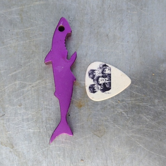 Free-Purple Shark Fish Bottle Opener &The Beatles Guitar Pick - Picture 2 of 2